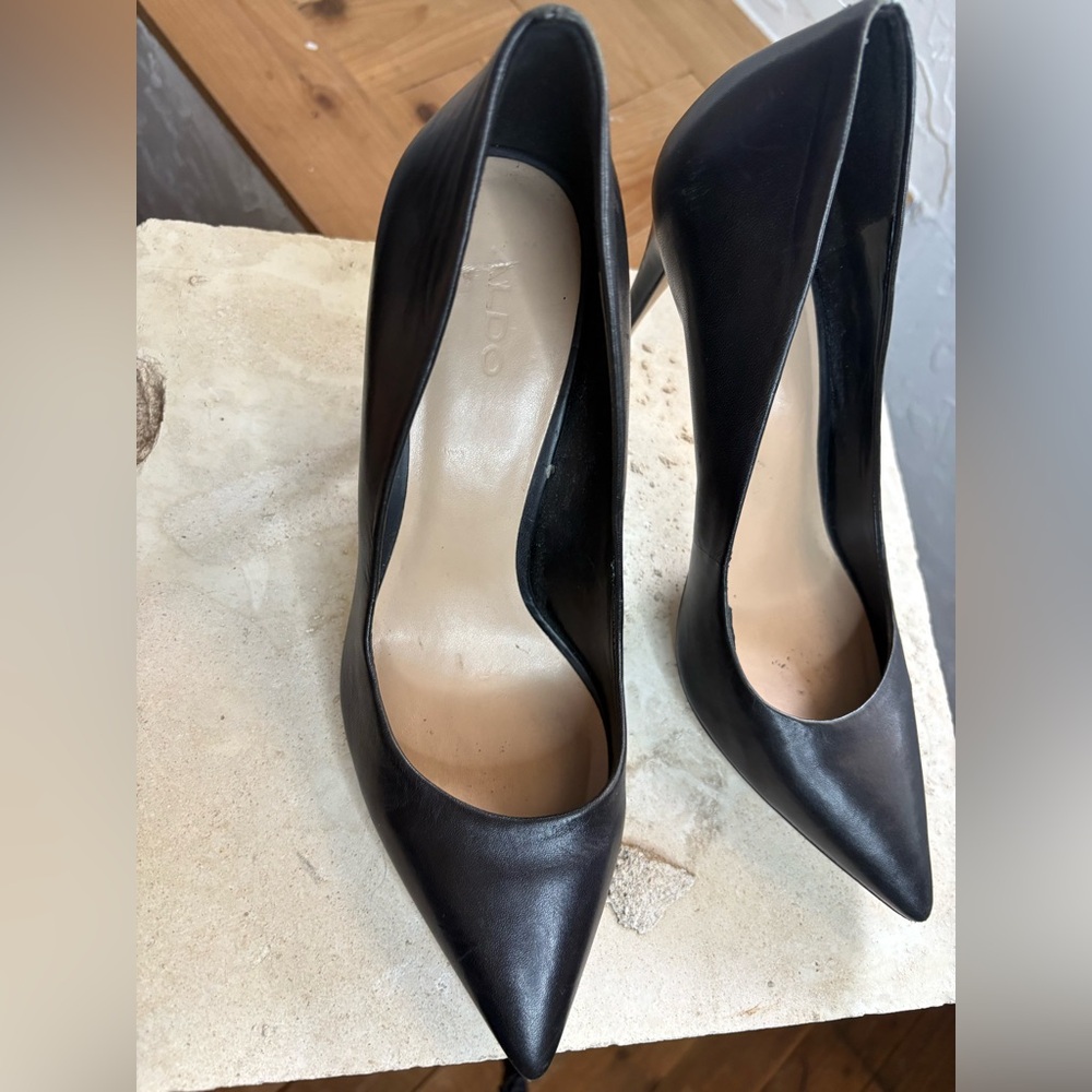 Aldo Stasya Black Leather Pointed-Toe Stiletto Pump sz 8.5 preloved - Picture 4 of 9